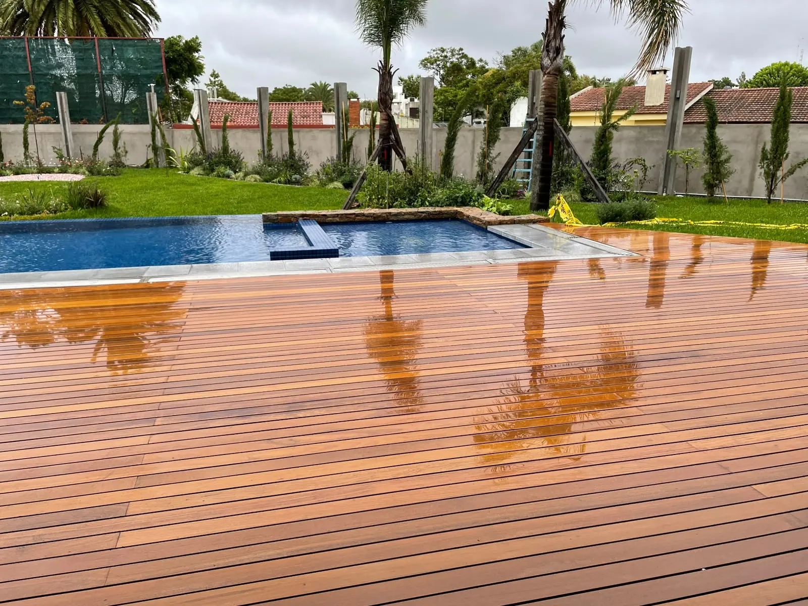 Decks con terminación Bona